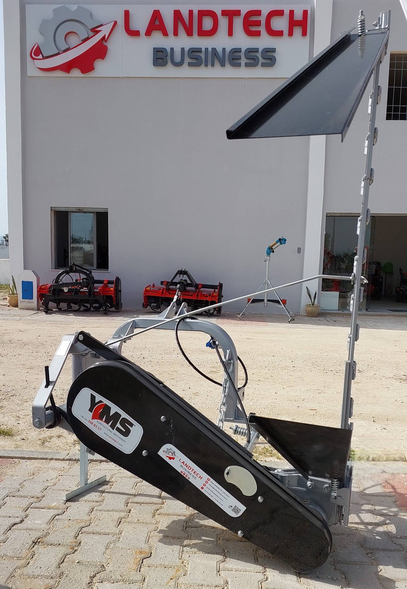 Faucheuse rectiligne à double mouvements – Image 2