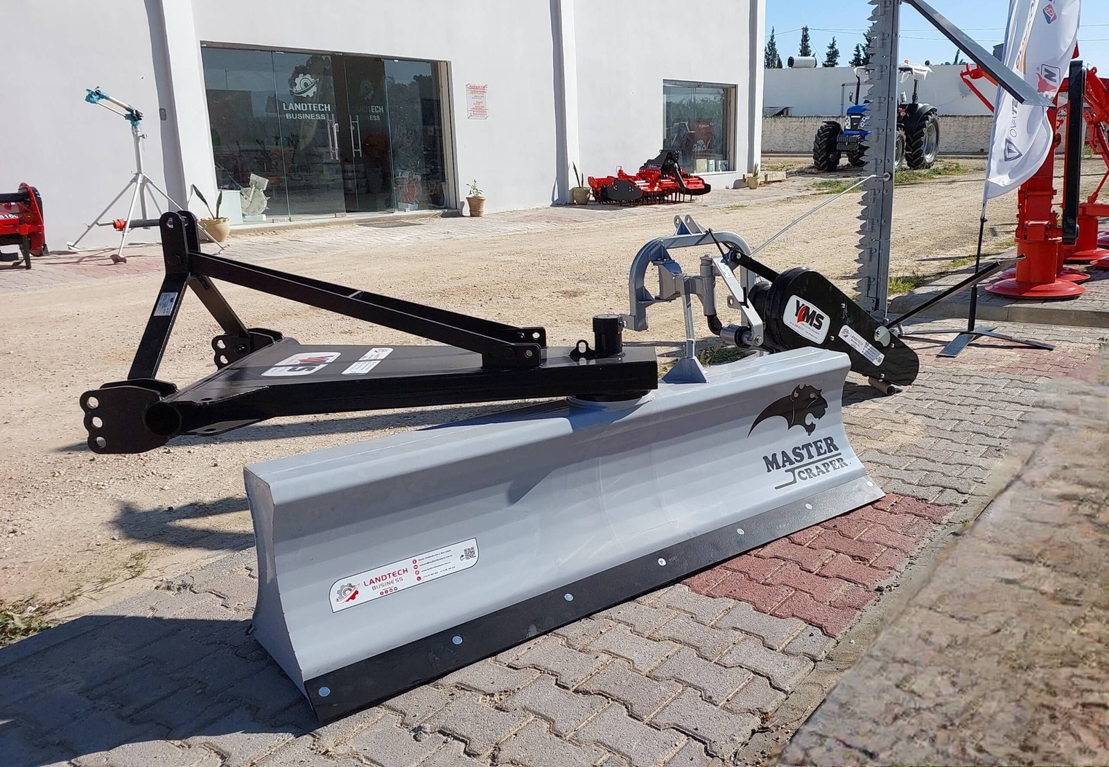 Lame niveleuse double face hydraulique – Image 5