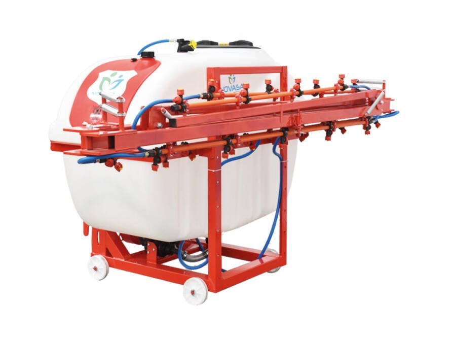 Pulvérisateur 600L 12m